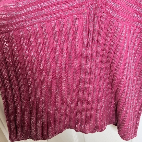 Vintage De Rotchild Woman V-neck Sweater Fuschia With Sparkling Silver Thread - Picture 2 of 6